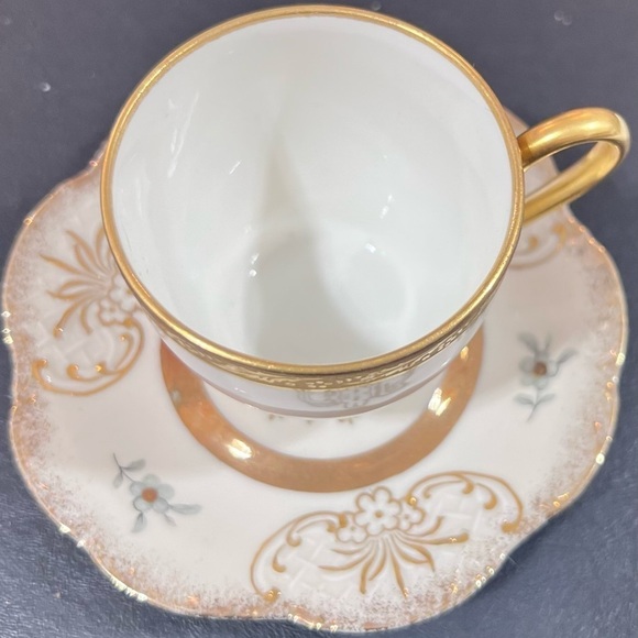 Limoges tea set. - Picture 2 of 7